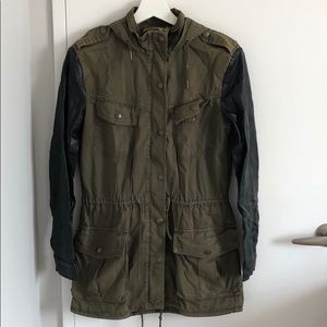 Aritzia Talula jacket XXS